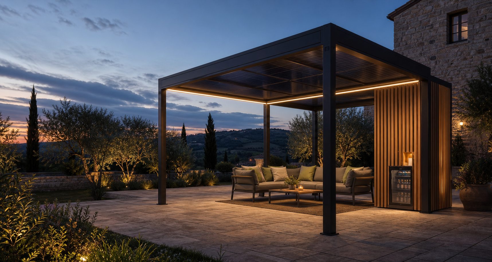 Pergola fotovoltaica autonoma presso una struttura ricettiva mediterranea